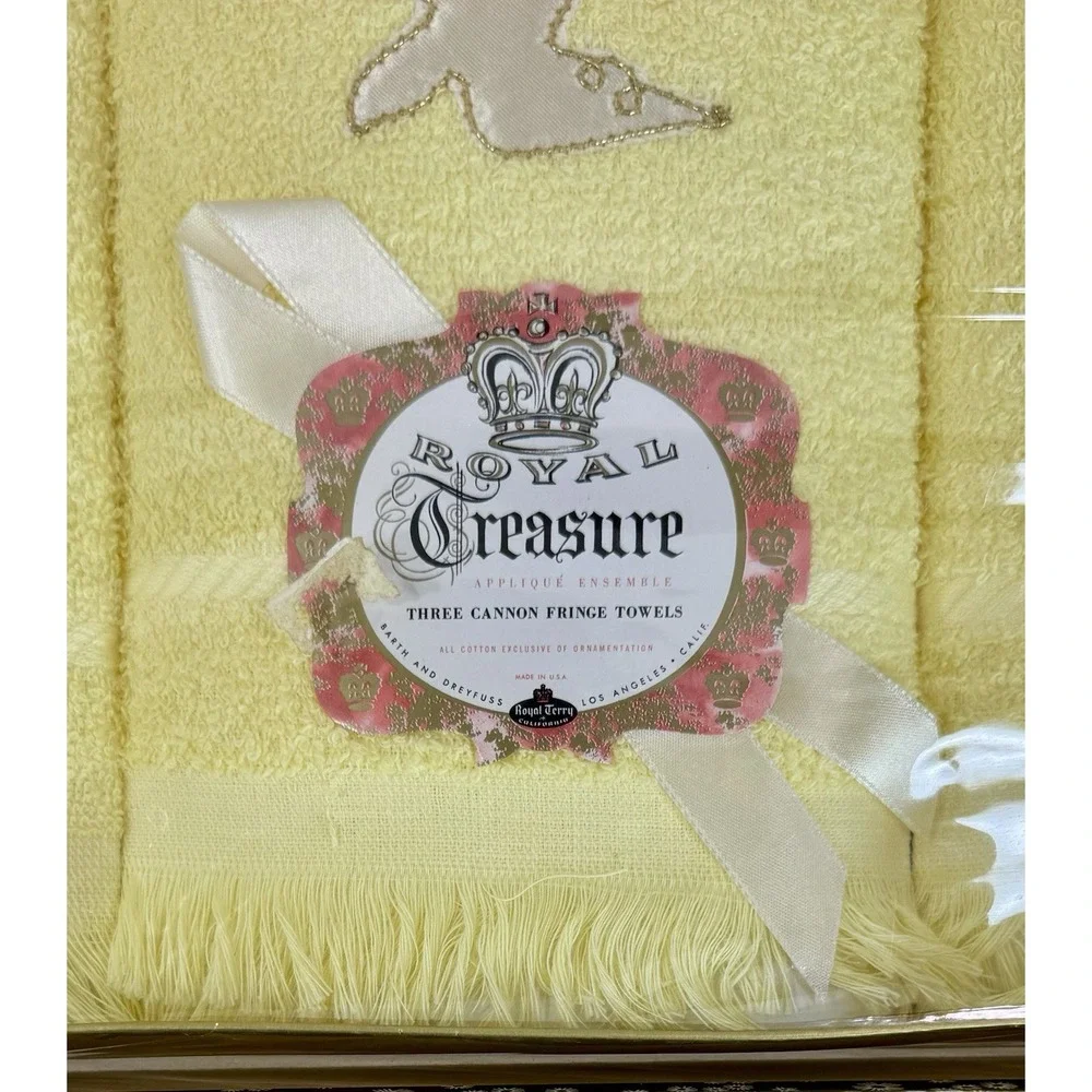 NOS Vintage Cannon Yellow Hand Towels Bells Dove Wedding Gift Christmas 3 Pc USA